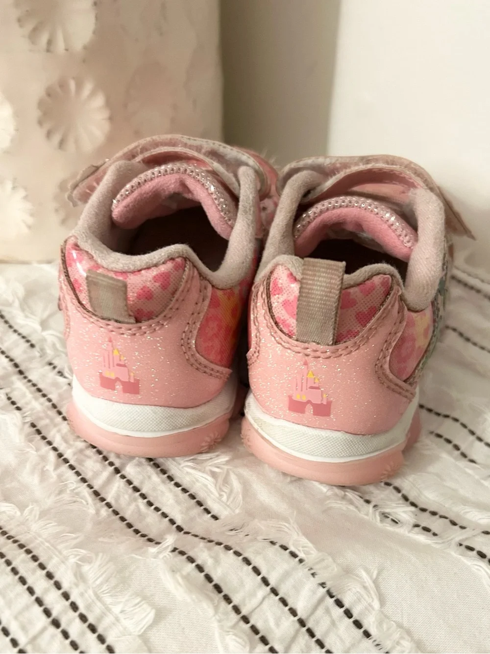 Disney Princess Light Up Sneakers Pink Leopard Girls Size 8 Velcro